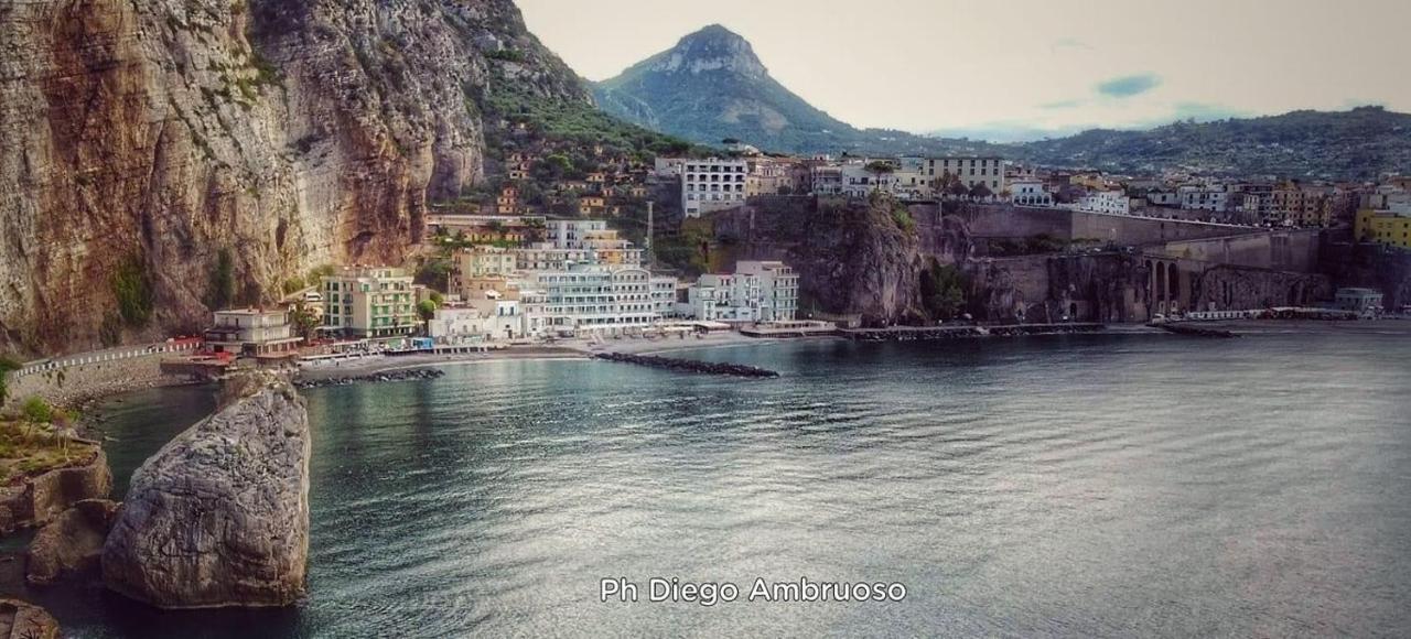 Appartement Casa Caterina Deluxe Sorrento Coast à Meta Extérieur photo